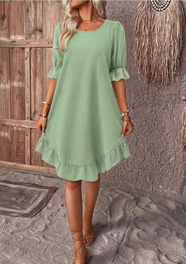 Soft and Breathable Fabric – Ideal for Warm Weather and Outdoor Events