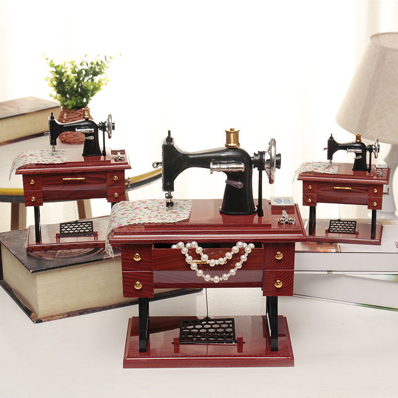 Retro Sewing Machine Music Box – Vintage Nostalgic Gift