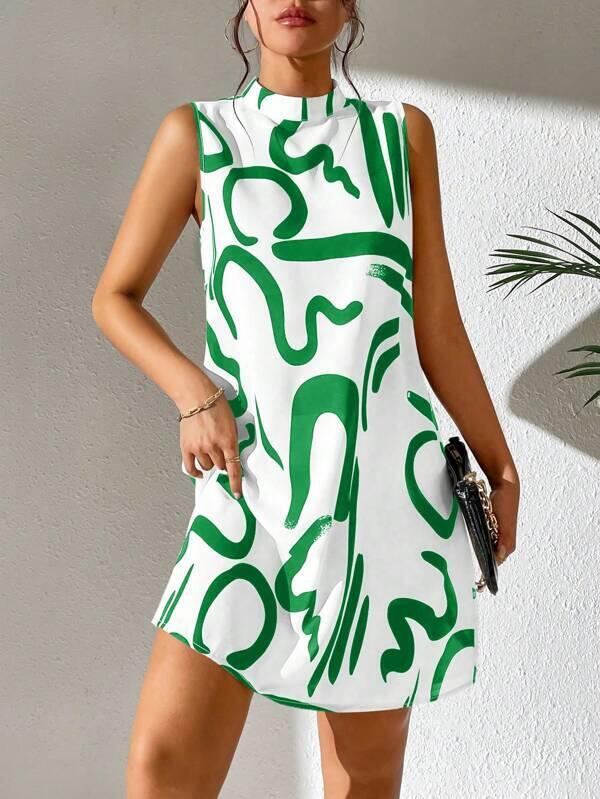 Floral print stand collar dress in soft polyester, offering both elegance and comfort. A versatile piece for your spring and summer wardrobe.